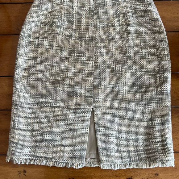 Georgiou Cream/Olive/Gold Tweed Blazer and Shirt Suit, Size 10 - Picture 8 of 16